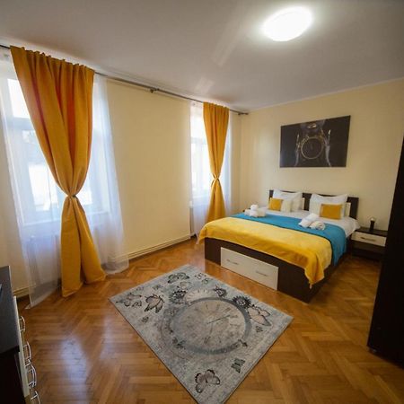 Happy Mood Apartment 5 Брашов Екстер'єр фото