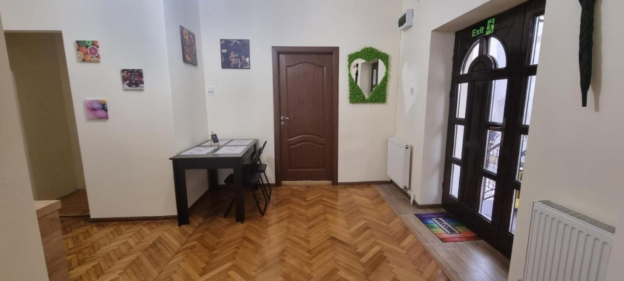 Happy Mood Apartment 5 Брашов Екстер'єр фото