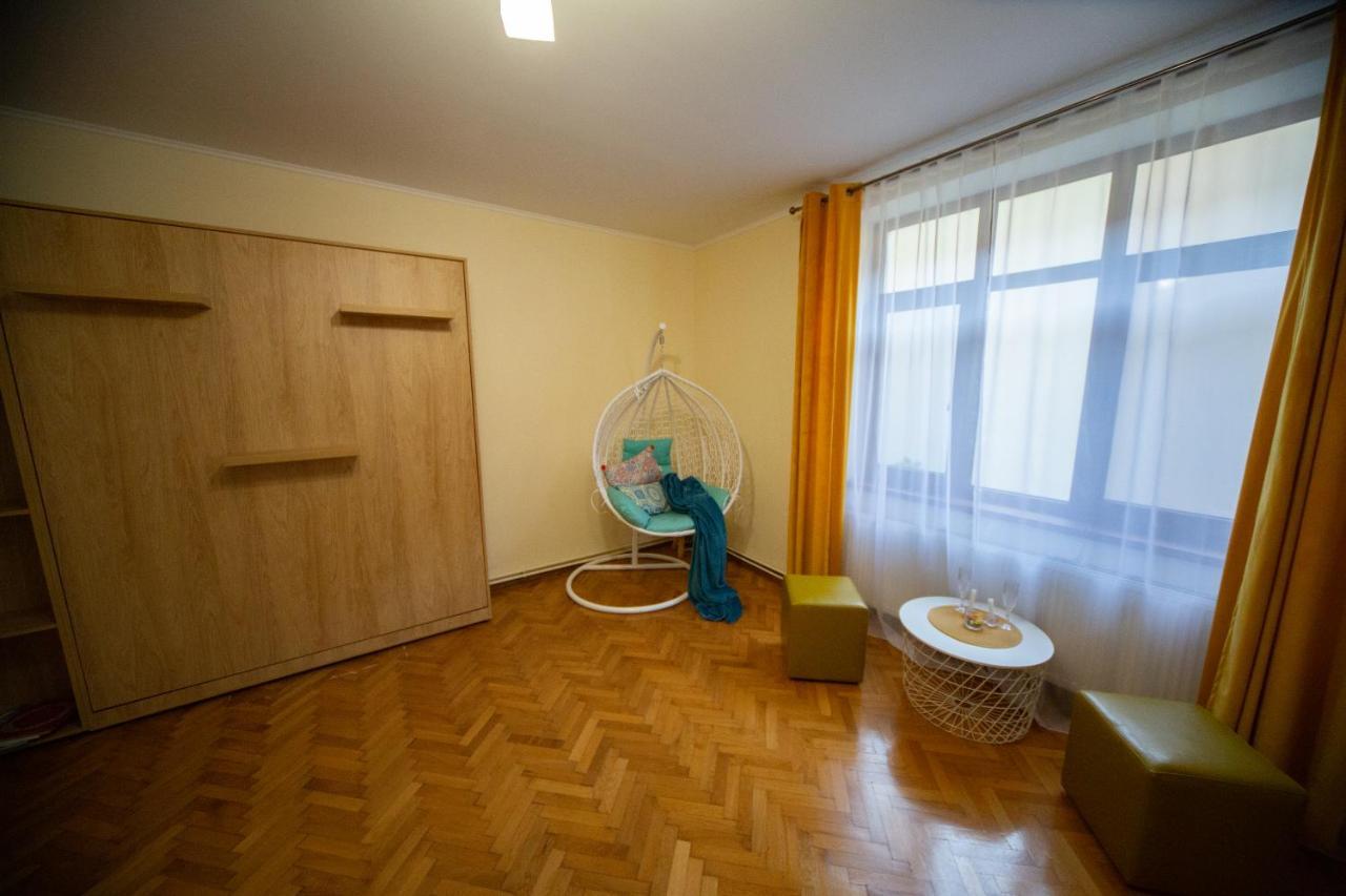 Happy Mood Apartment 5 Брашов Екстер'єр фото