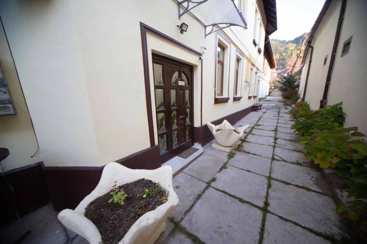 Happy Mood Apartment 5 Брашов Екстер'єр фото